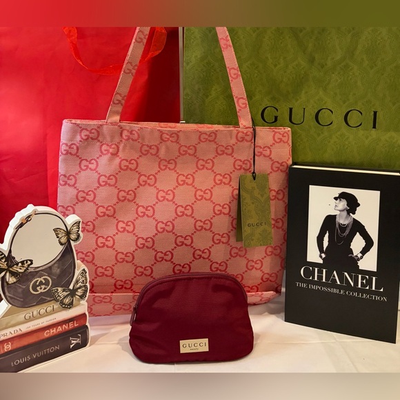 💝NIP GUCCI Pink Tote and NIP Burgundy GUCCI Cosmetics Pouch (BOTH GWP) - Picture 3 of 10